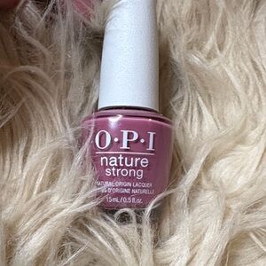 OPI Simply Radishing Nail Polish